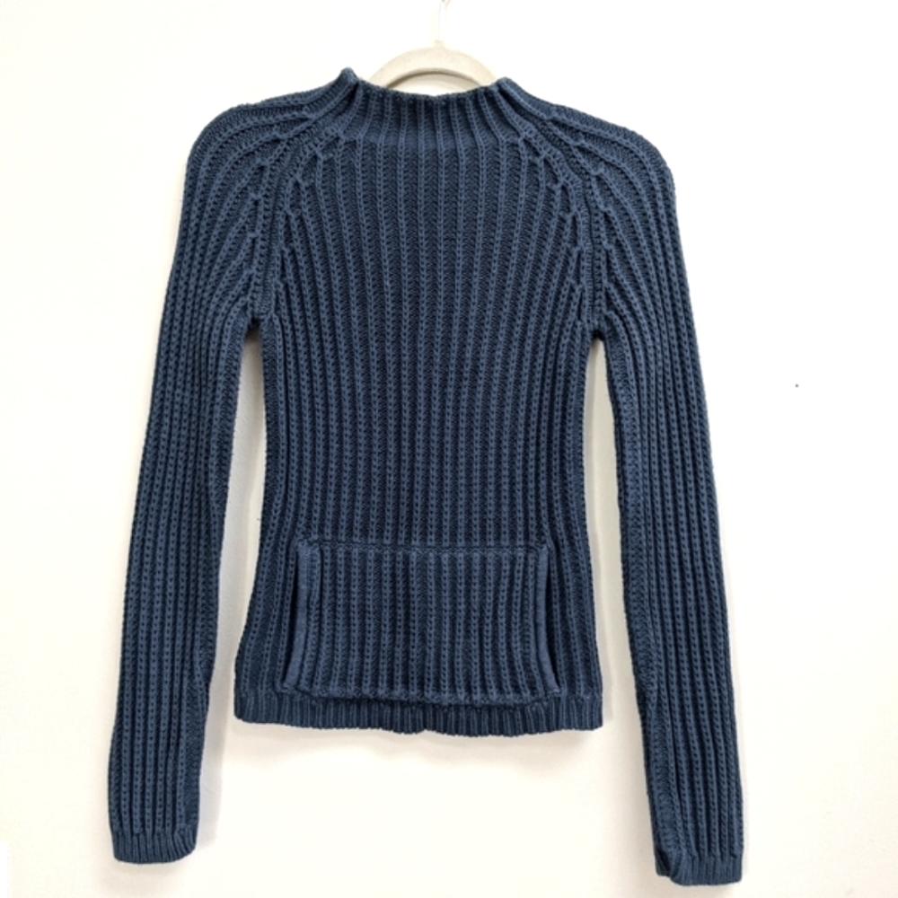 Cozy cable-knit American Eagle sweater - Small